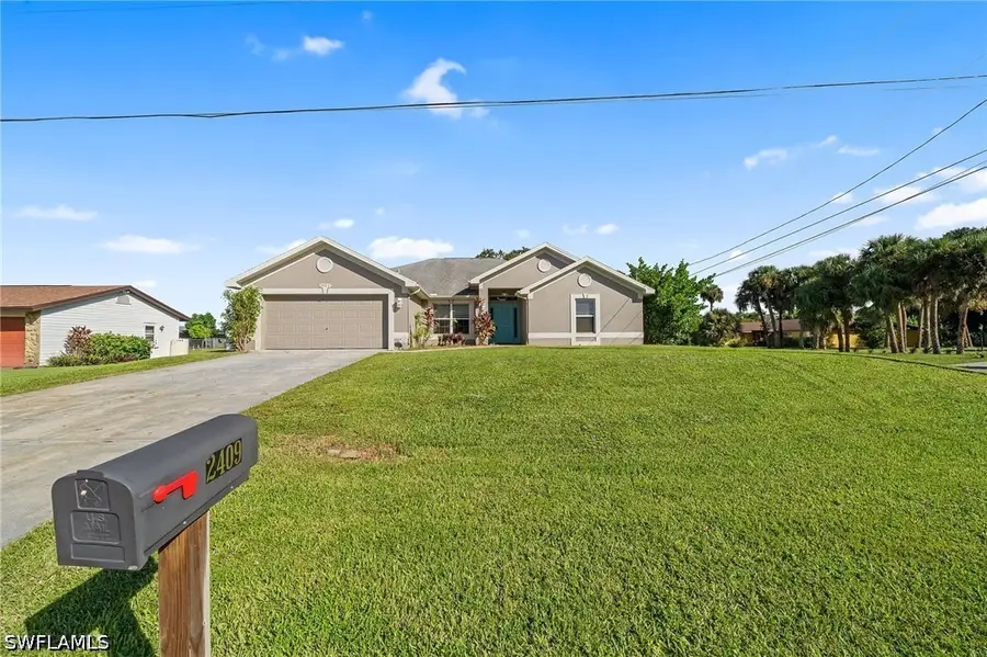 2409 E Edgewater Way, Lehigh Acres, FL 33036 - #3