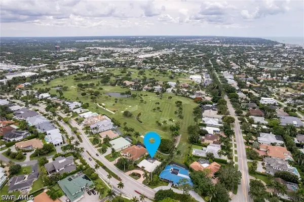 520 Harbour Drive, Naples, FL 34103
