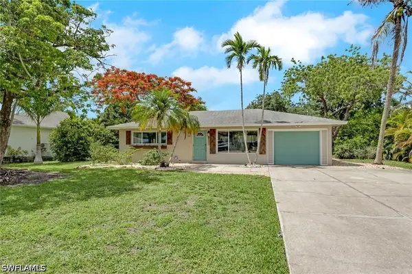 10271 Carolina Street, Bonita Springs, FL 34135