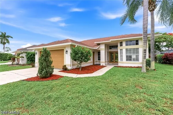 757 Belville Boulevard, Naples, FL 34104