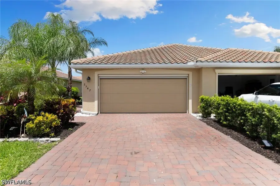 2547 Vine Avenue, Naples, FL 34120 - #2