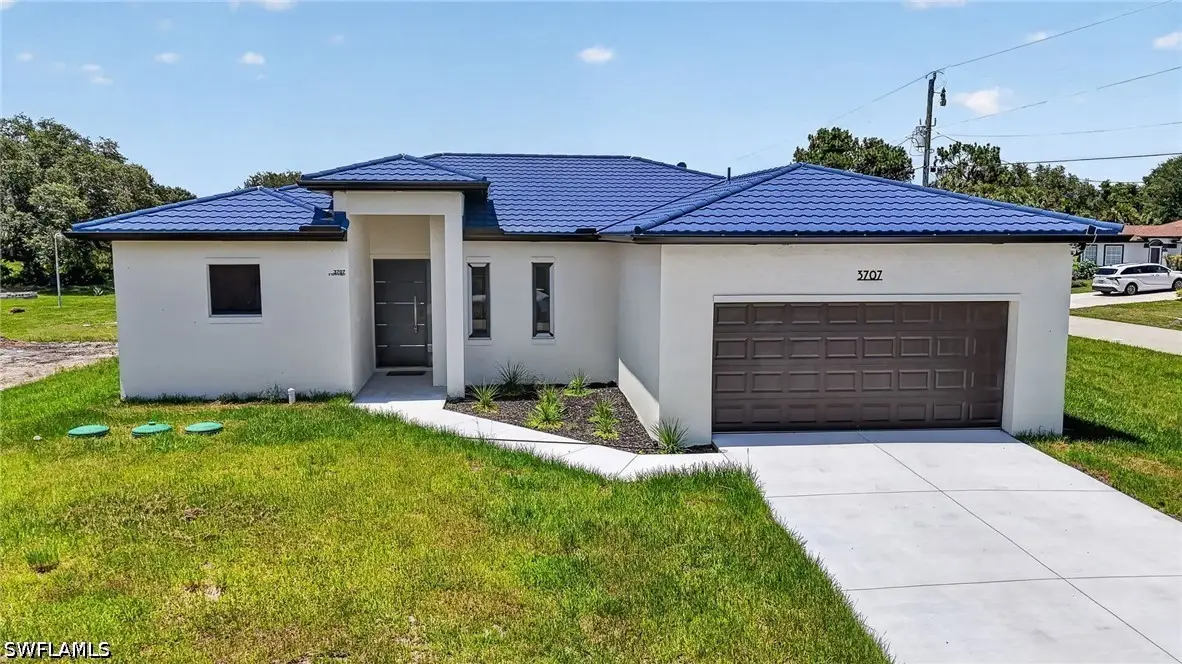 3707 E 15th Street, Lehigh Acres, FL 33972 - #1