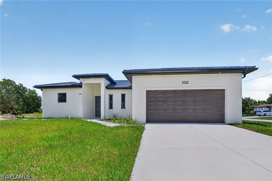 3707 E 15th Street, Lehigh Acres, FL 33972 - #3