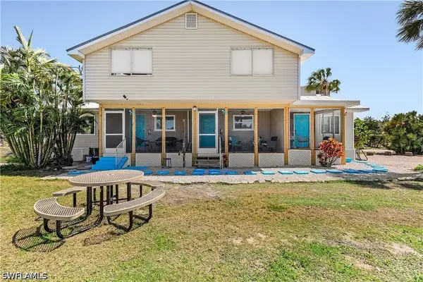 610 Donax Street #311, Sanibel, FL 33957