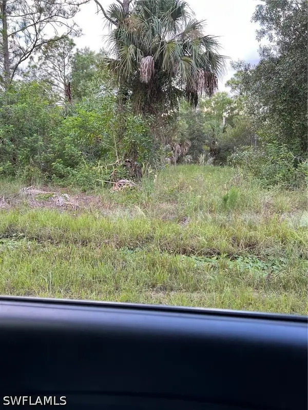 Address Withheld By Seller, Naples, FL 34120