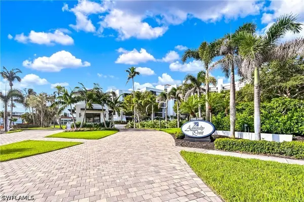 2316 Gulf Shore Boulevard N #411, Naples, FL 34103