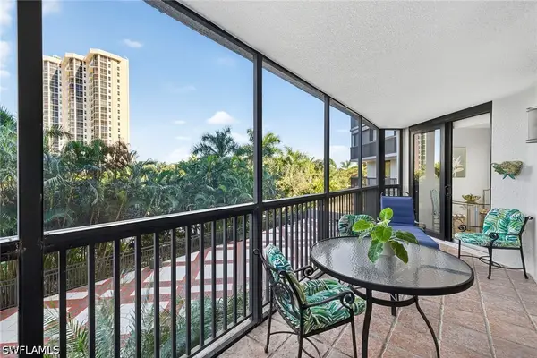 6075 Pelican Bay Boulevard #204, Naples, FL 34108
