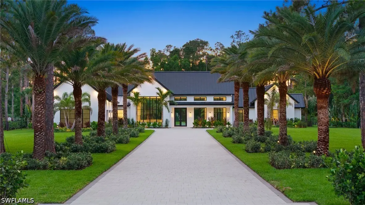 191 29th Street Sw, Naples, FL 34117 - #1
