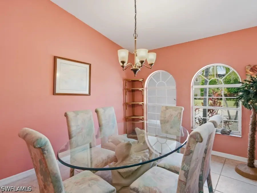 211 S Bahama Avenue, Marco Island, FL 34145 - #3