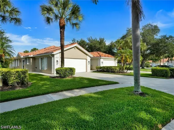 4533 Paseo Avila, Naples, FL 34109