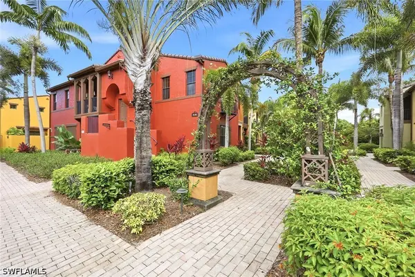 9126 Chula Vista Street #12303, Naples, FL 34113