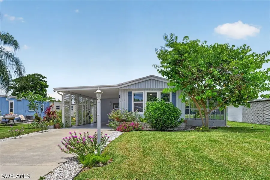 221 Grassy Key Lane, Naples, FL 34114 - #2
