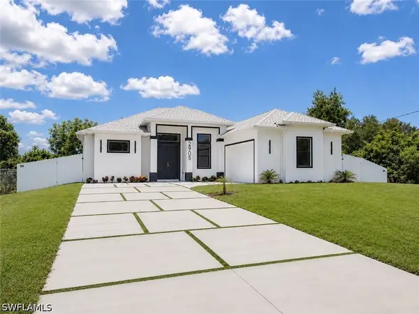 2905 3rd Street W, Lehigh Acres, FL 33971