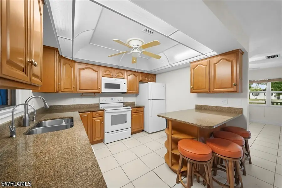 8700 Exeter Street, Fort Myers, FL 33907 - #3