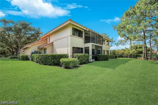142 Bennington Drive #8, Naples, FL 34104