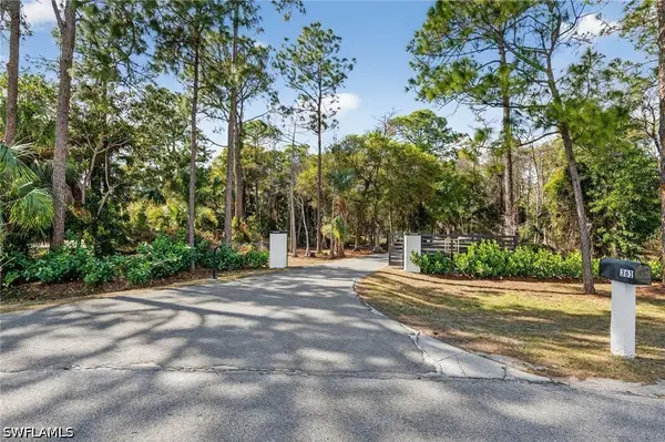 361 27th Street Sw, Naples, FL 34117