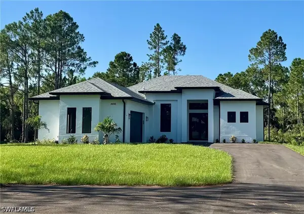 2070 20th Avenue Ne, Naples, FL 34120