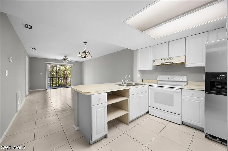 2700 Park Windsor Drive #714, Fort Myers, FL 33901 - #3