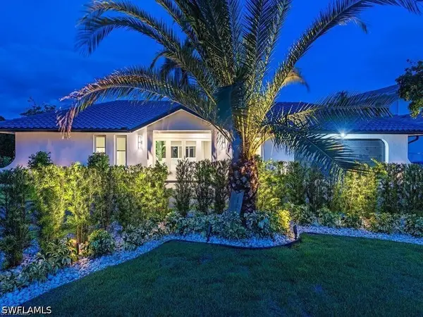4856 Crayton Road, Naples, FL 34103