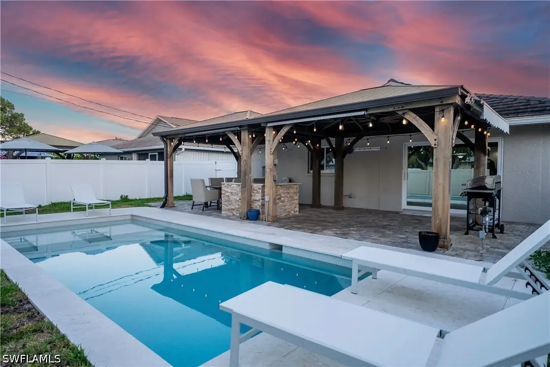 523 107th Avenue N, Naples, FL 34108 - #1