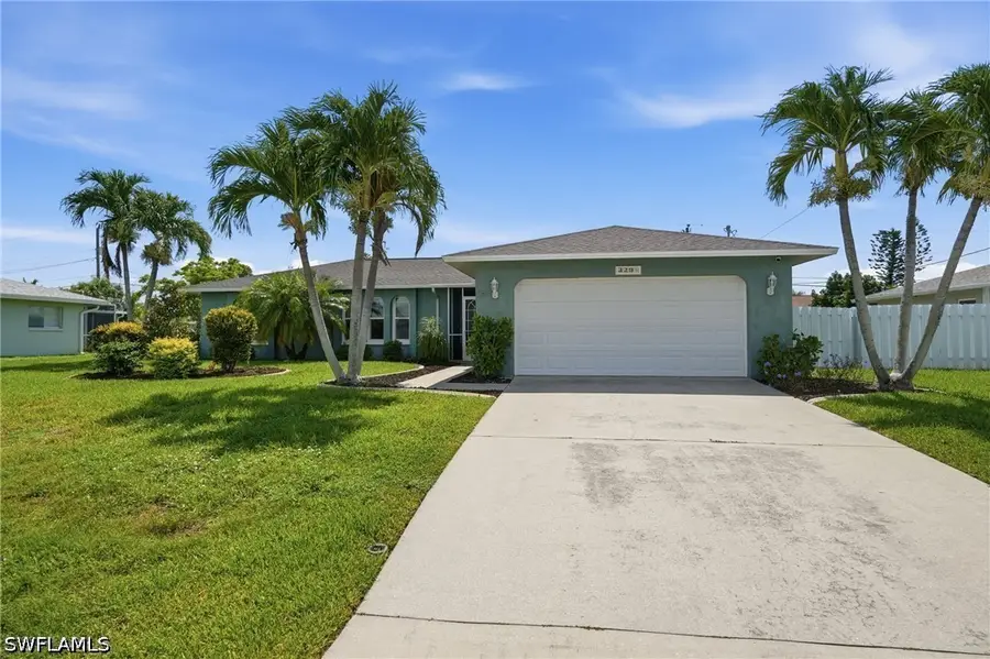 329 SE 16th Place, Cape Coral, FL 33990 - #2