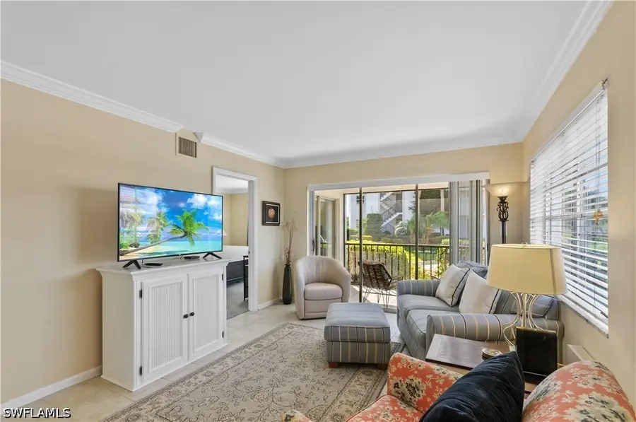 5 High Point Circle W #104, Naples, FL 34103 - #2