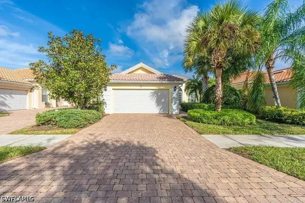 7687 Hernando Court, Naples, FL 34114