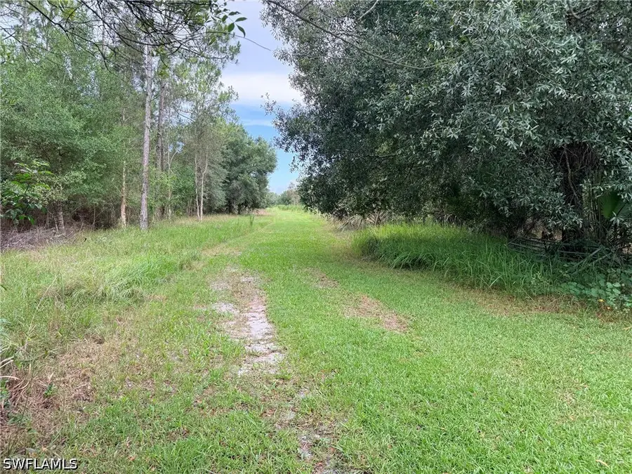 920 Sanctuary Road W, Naples, FL 34120 - #3