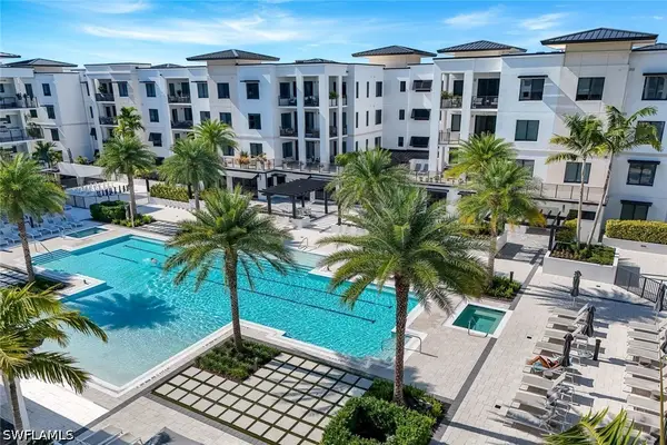 1125 Central Avenue #571, Naples, FL 34102