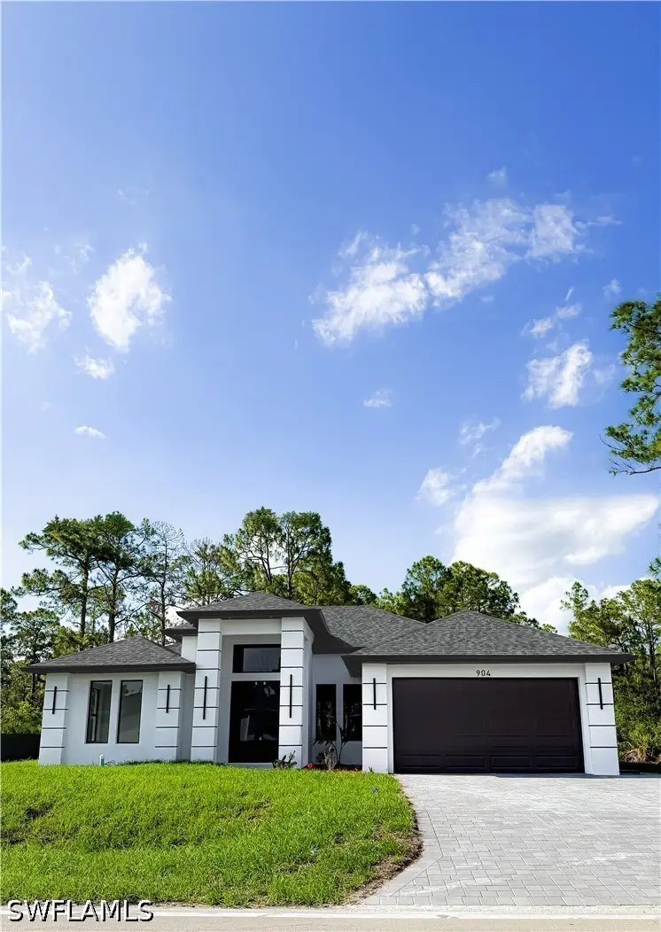 904 W 10th Street, Lehigh Acres, FL 33972 - #3