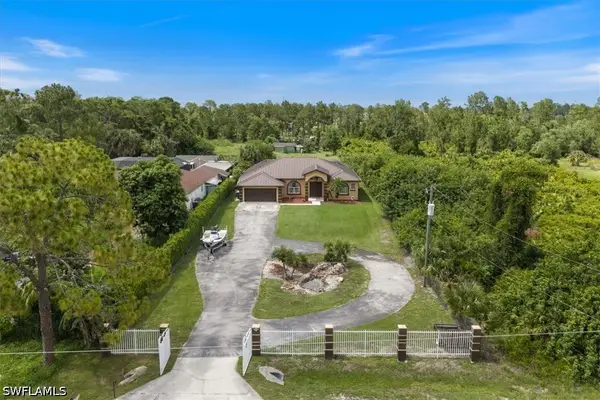 4085 16th Avenue Ne, Naples, FL 34120