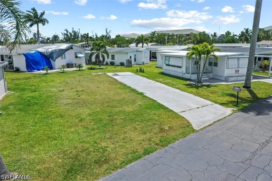 339 Mattie Avenue, Fort Myers, FL 33908 - #2