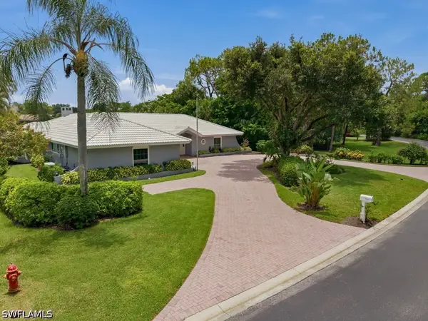 740 Bald Eagle Drive #40, Naples, FL 34105