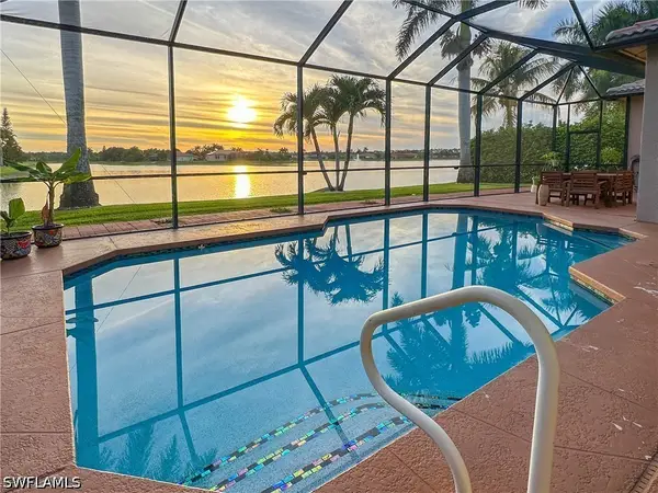 605 Grand Rapids Boulevard, Naples, FL 34120