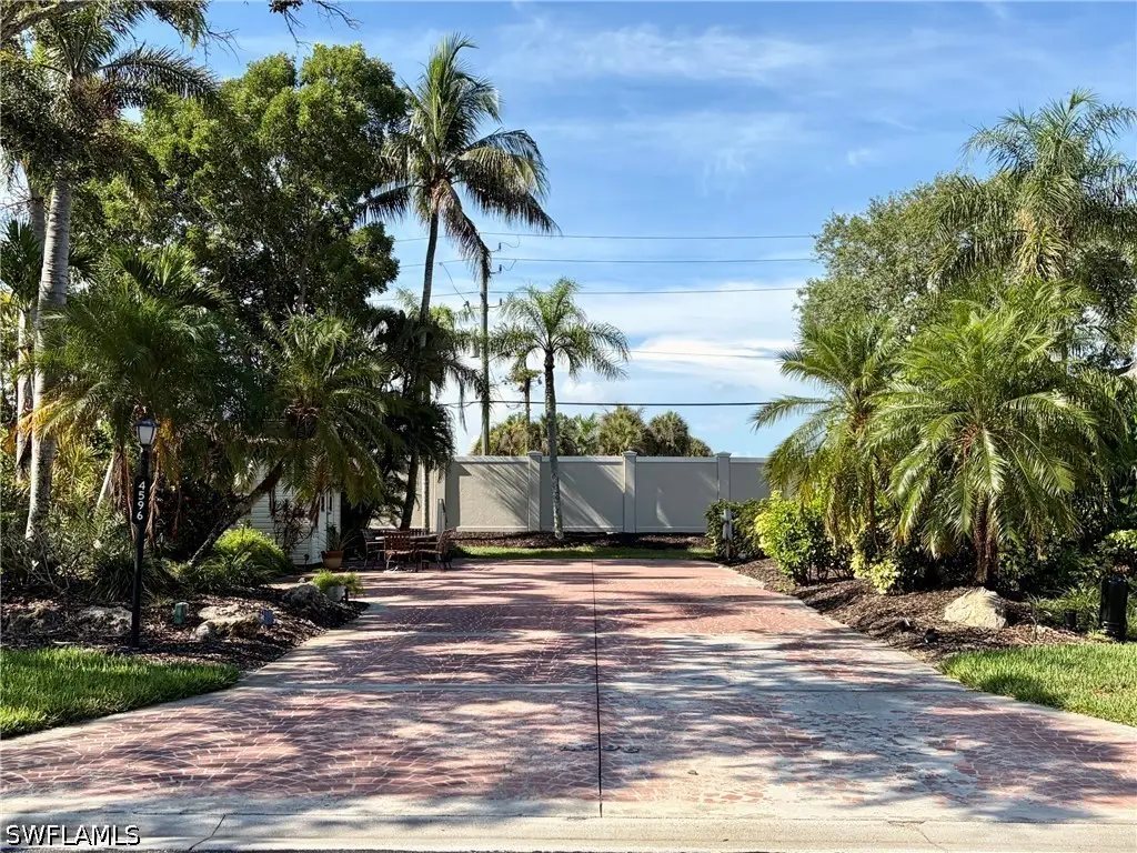 4596 Southern Breeze Drive, Naples, FL 34114 - #1