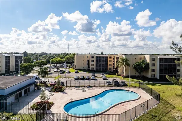 2831 Somerset Drive E #109, Lauderdale Lakes, FL 33341