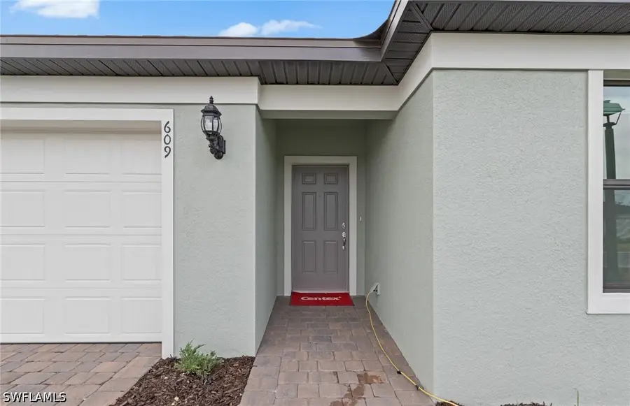 634 Lakeside Oasis Avenue, Lehigh Acres, FL 33936 - #2