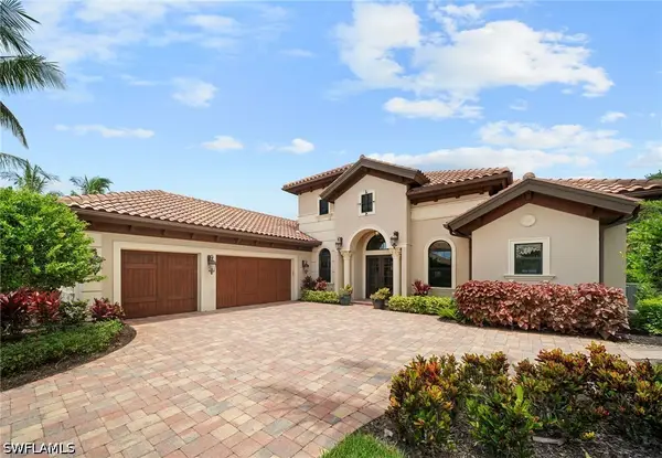 6477 Costa Circle, Naples, FL 34113