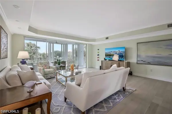 8440 Abbington Circle #D25, Naples, FL 34108