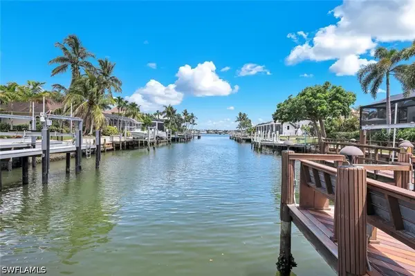511 Alameda Court, Marco Island, FL 34145