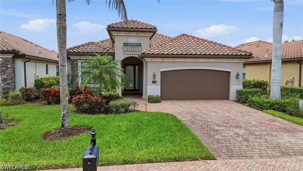 3054 Aviamar Circle, Naples, FL 34114