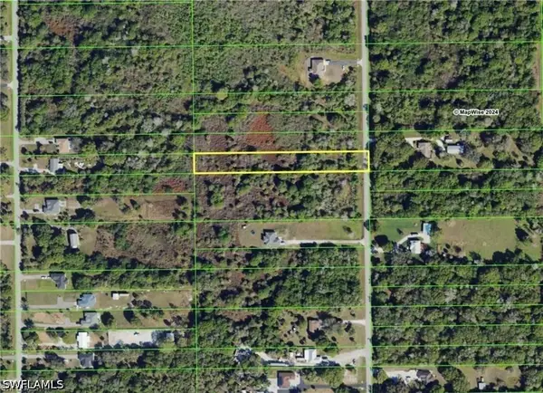 18th Street Ne, Naples, FL 34120