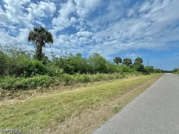 39th Avenue Nw, Naples, FL 34120