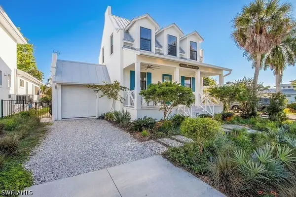 114 Jeepers Drive, Naples, FL 34112