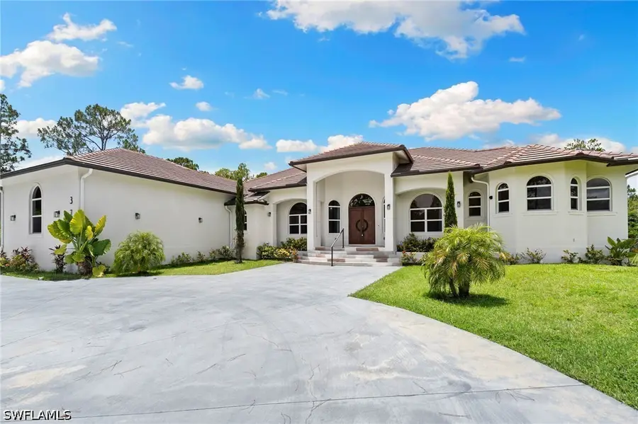 379 25th Street Nw, Naples, FL 34120 - #2