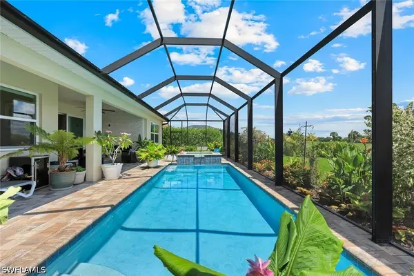 18725 Lake Hammock Drive, Naples, FL 34114