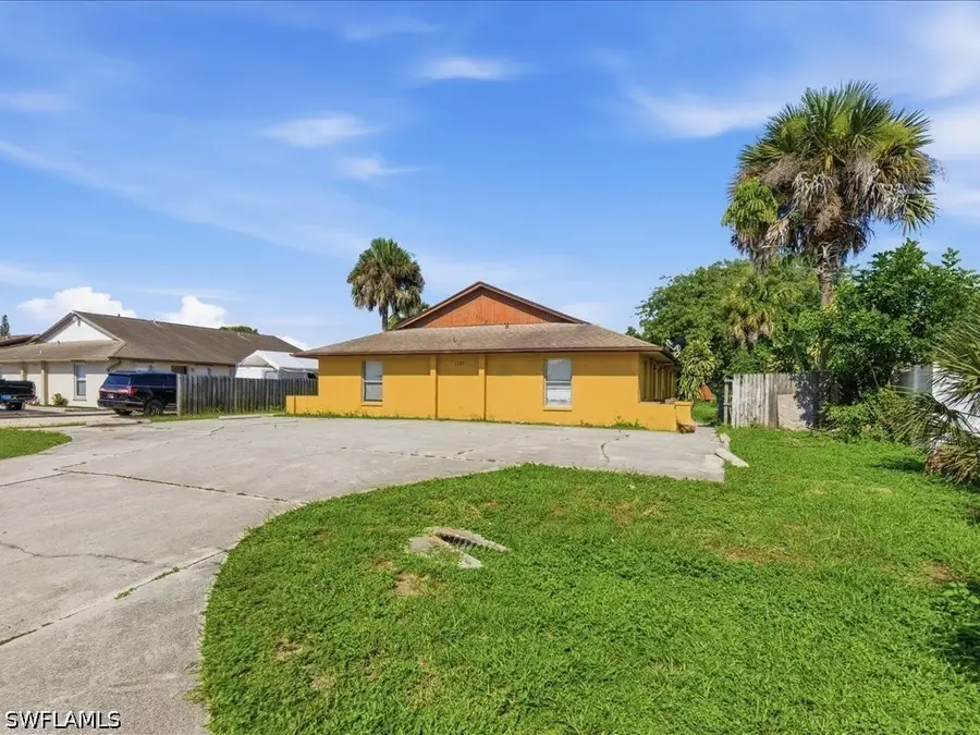 1721 46th Terrace Sw, Naples, FL 34116 - #2