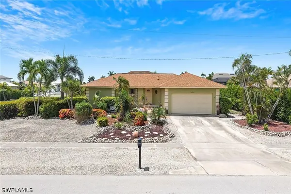 1485 Honeysuckle Avenue, Marco Island, FL 34145