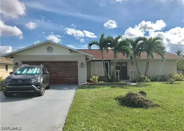 4256 31st Place Sw, Naples, FL 34116
