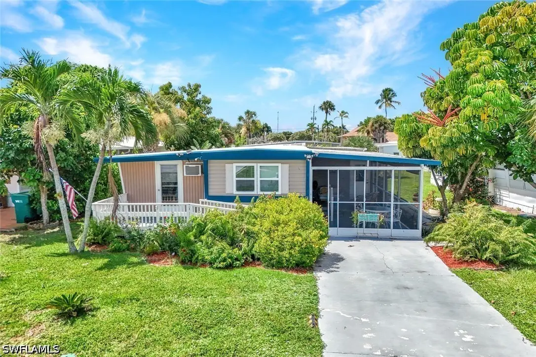 522 Menton Lane, Naples, FL 34112 - #1